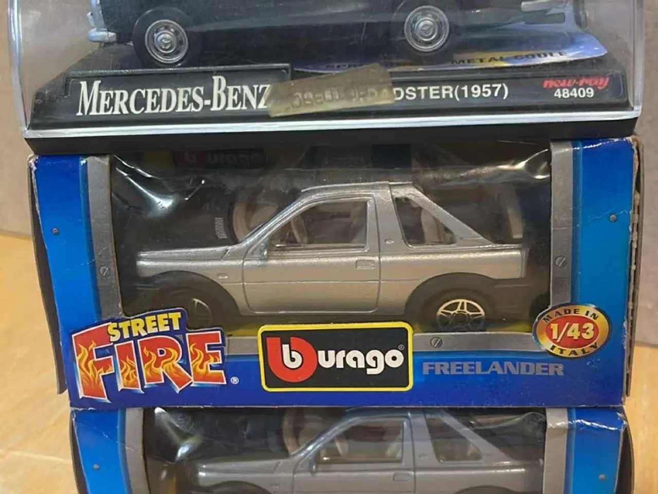 Billede 10 - Modelbiler eks burago