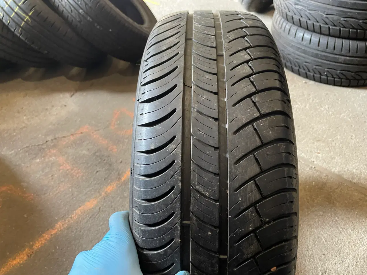 Billede 1 - 15 Michelin 195/65r15 Ref.J67 sommer