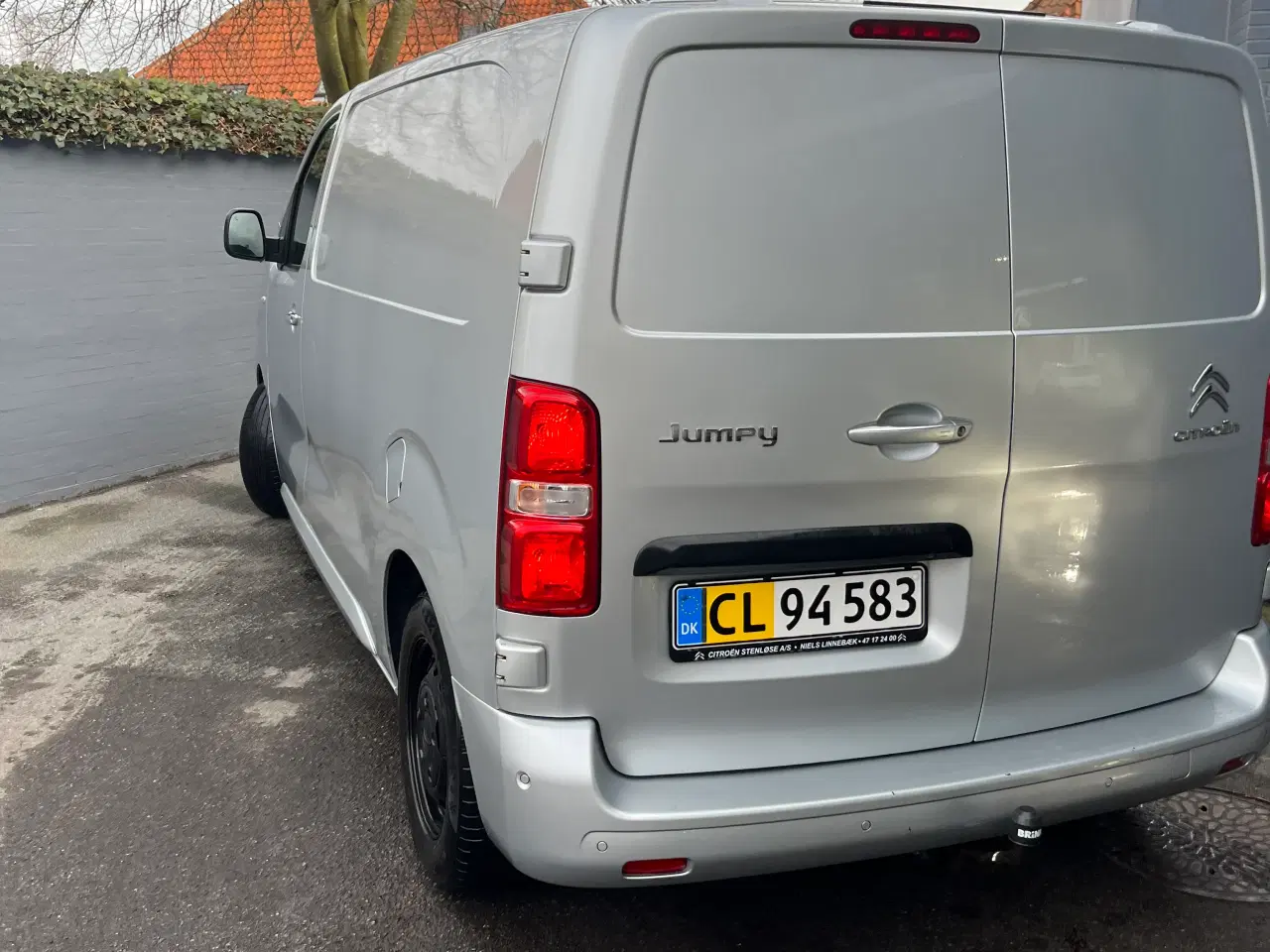 Billede 4 - Varebil med moms