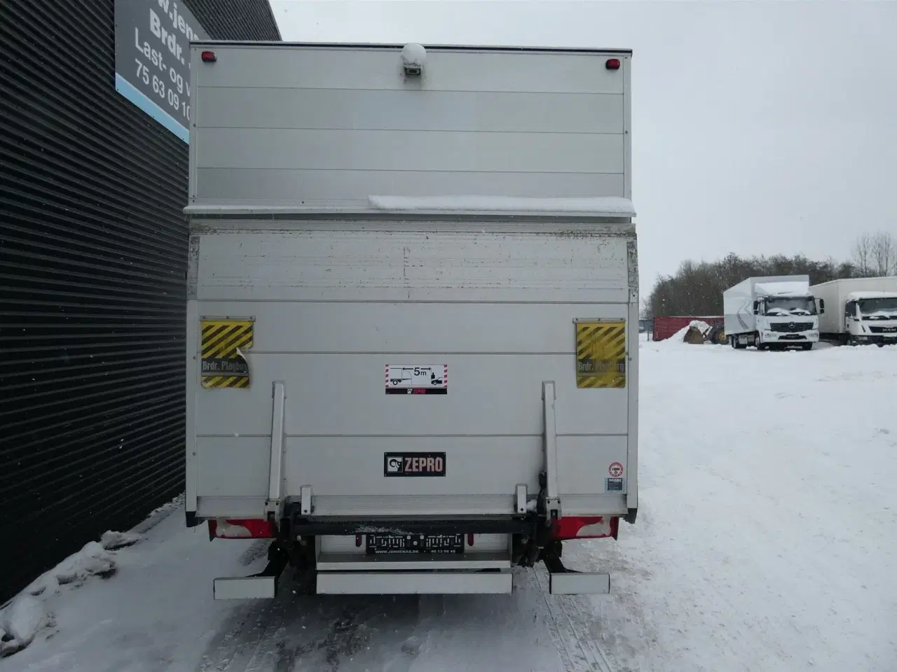 Billede 4 - Mercedes-Benz Sprinter 314 2,1 CDI Alu.kasse m./lift 9G-Tronic 143HK Ladv./Chas. Aut.