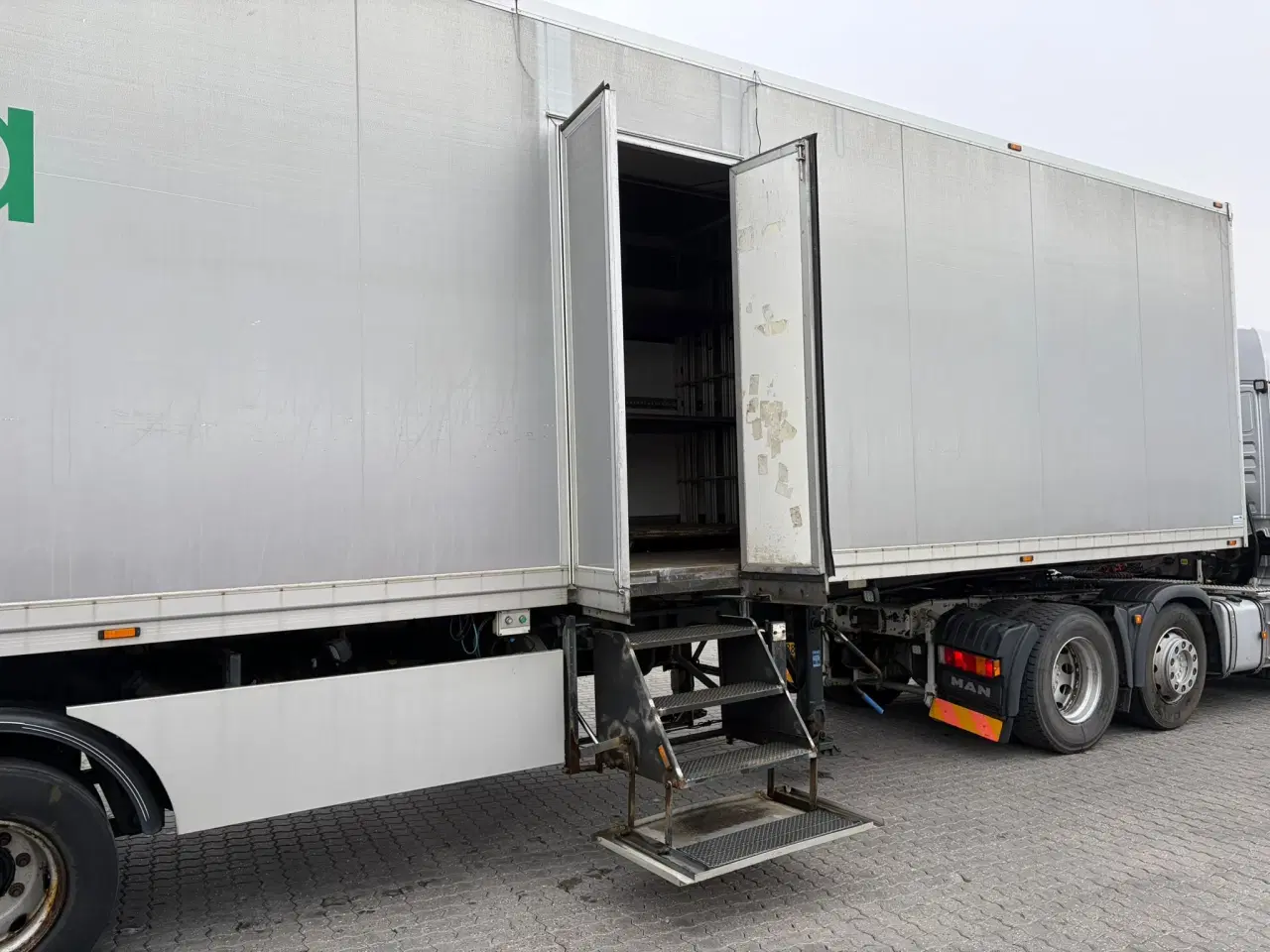 Billede 9 - HFR 2 AKSLET KØLETRAILER, City