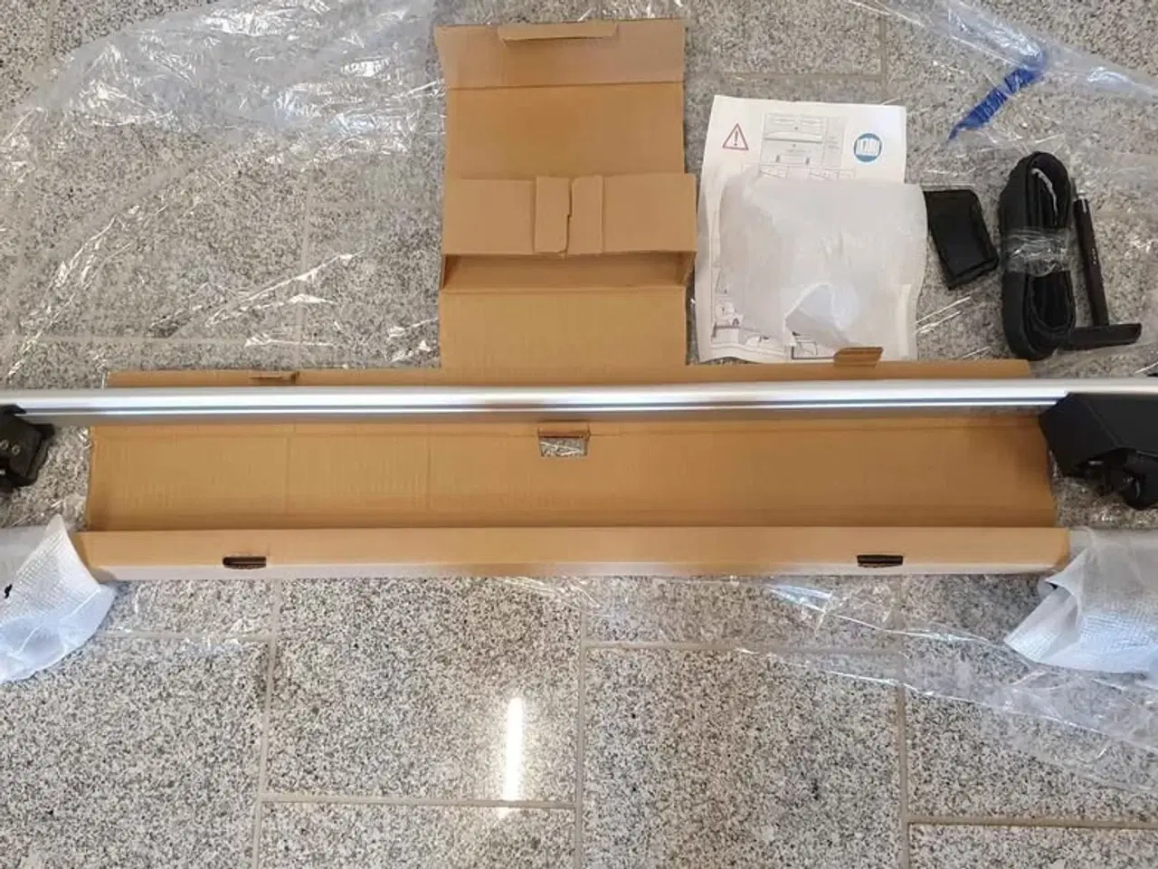 Billede 1 - Tagbøjle til Audi Q5/SQ5, Årg. 2017