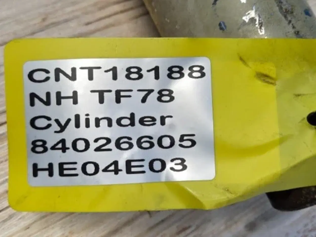Billede 12 - New Holland TF78 Cylinder 84026605