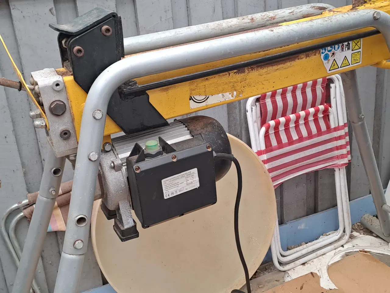 Billede 2 - Brændekløver, brugt men god