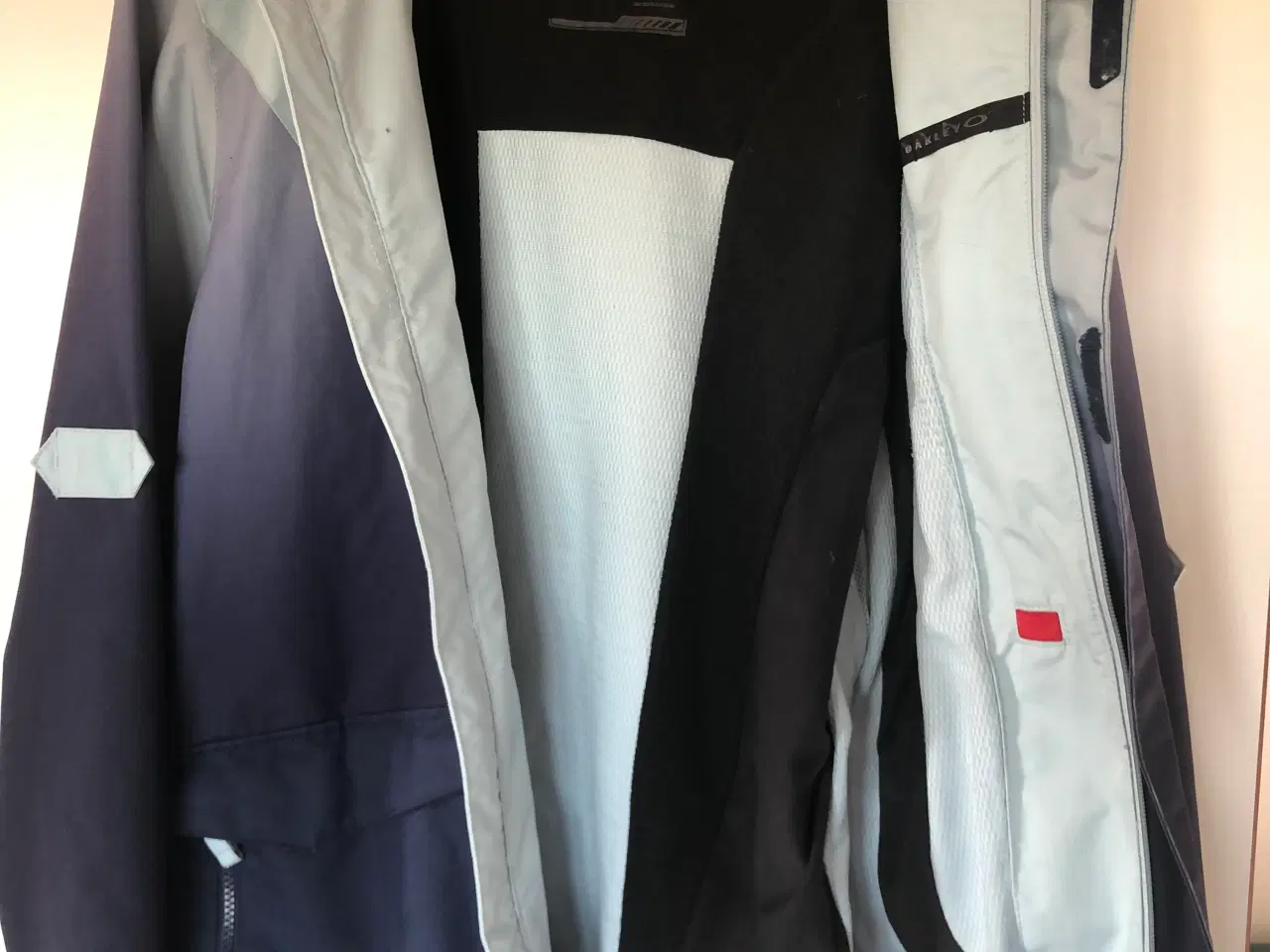 Billede 3 - Oakley skijakke - medium
