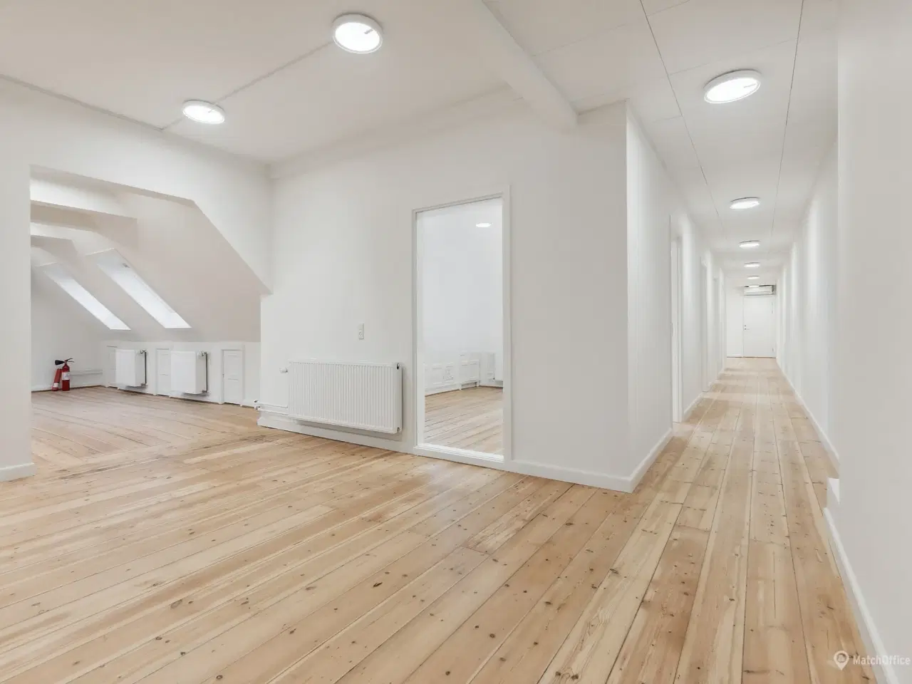 Billede 12 - INGEN BINDING - Nyistandsat storrumskontor på 423 m²