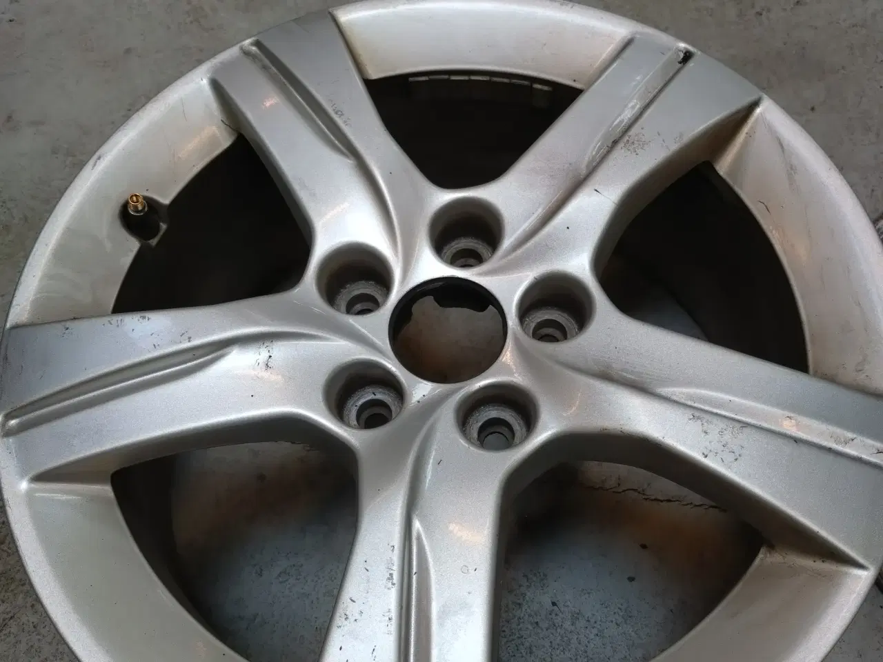 Billede 4 - 16" Fælge fra Peugeot 508