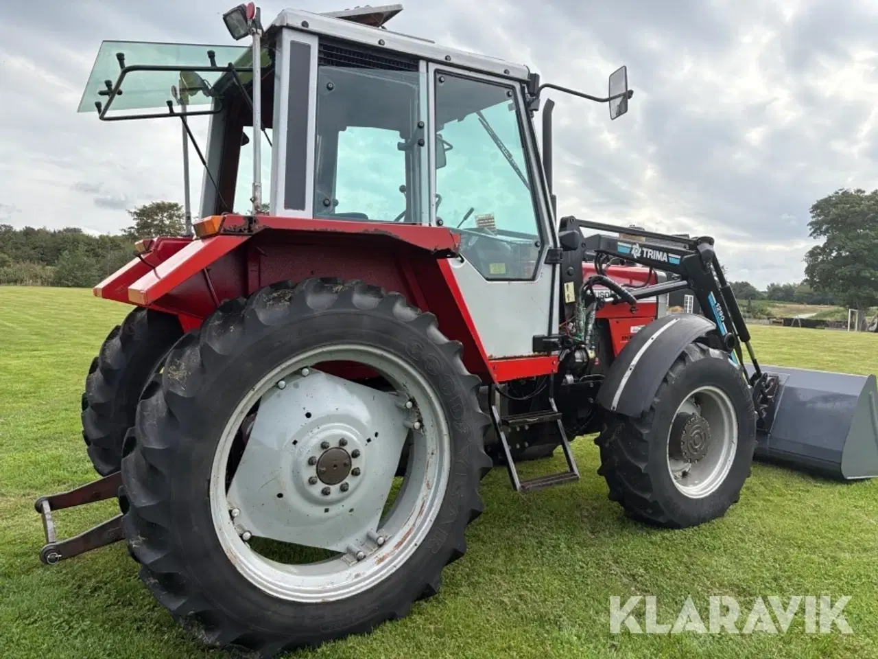 Billede 9 - Traktor Massey Ferguson 690 med Trima frontlæsser og P. Lindberg frontskovl