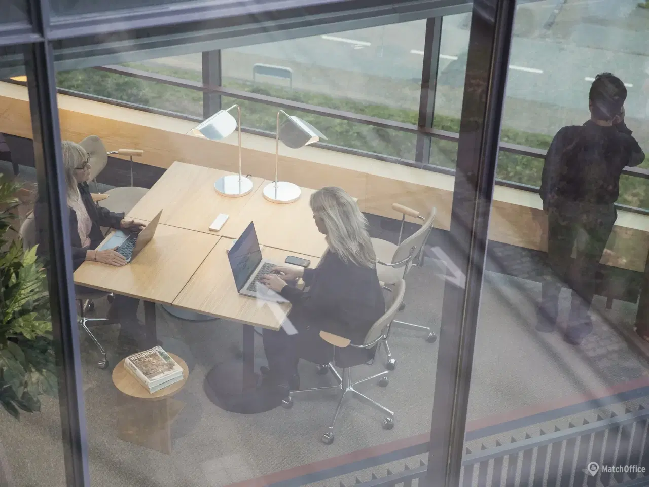 Billede 9 - Et kontorhus med udsigt lys og luft