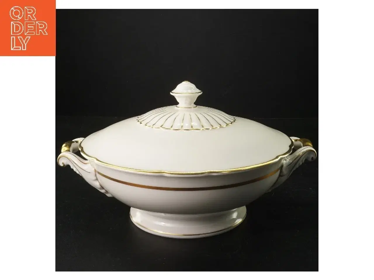 Billede 1 - Porcelæns suppe terrin med låg og håndtag fra KPM (str. 21,5 cm i diameter)