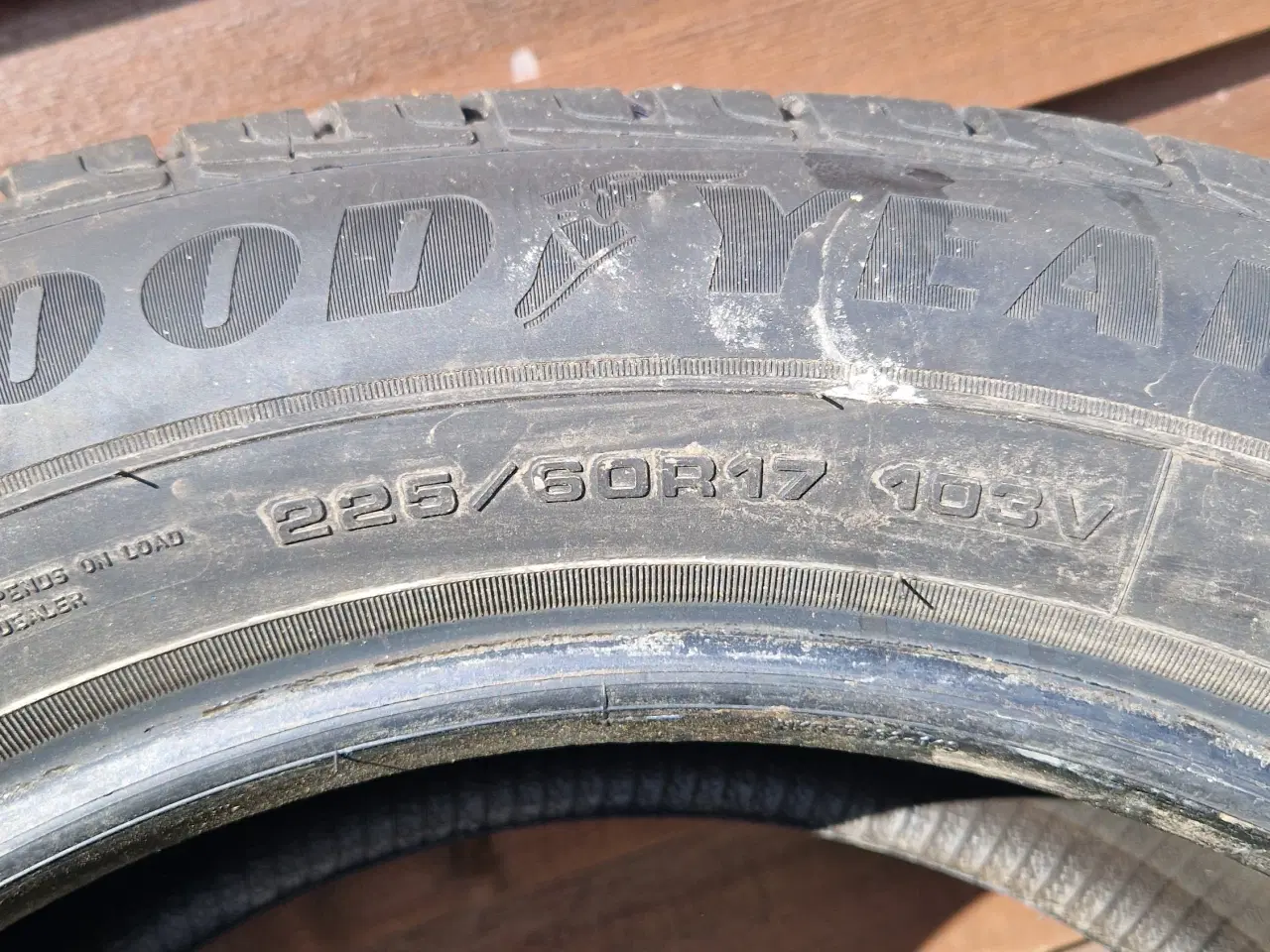 Billede 2 - Goodyear ultra grip performance plus, 225/60r17