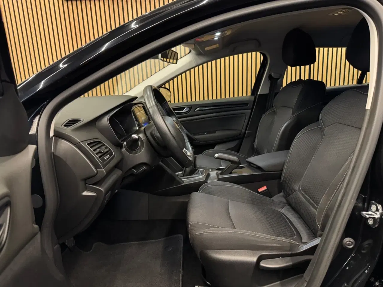 Billede 4 - Renault Megane IV 1,2 TCe 130 Zen Sport Tourer