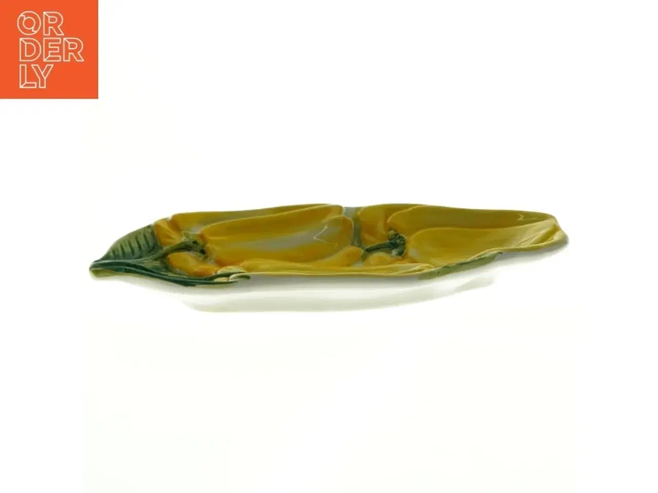 Billede 3 - Peberfrugtformet fad (str. 24 x 12 cm)