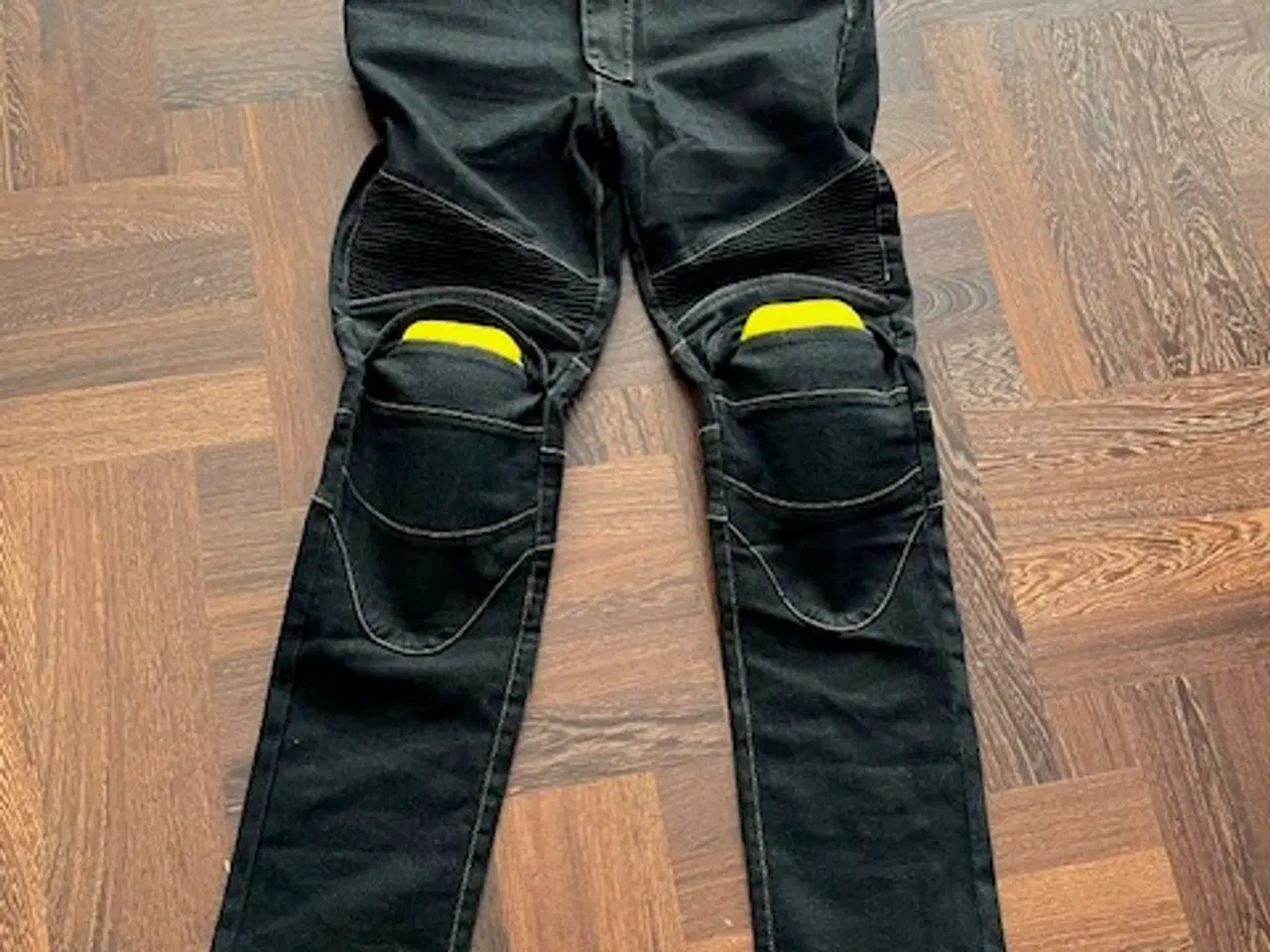 Billede 2 - Nye MC Bukser XXXL med beskyttelse i knæ & hofte