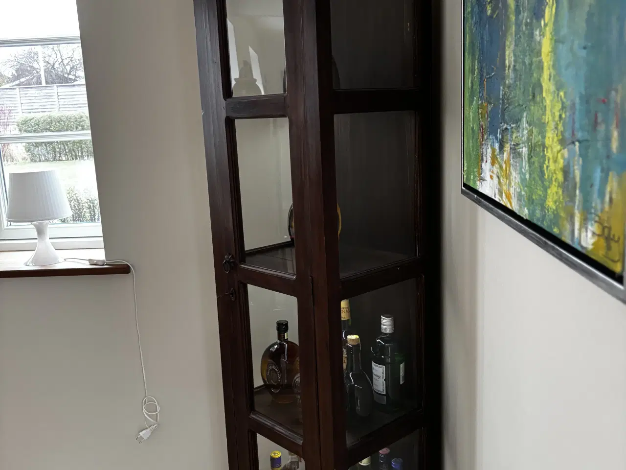 Billede 3 - Glas skab med LED 