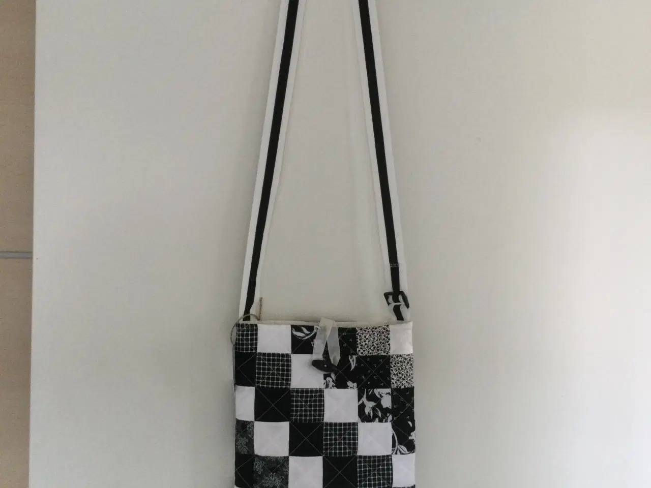 Billede 1 - Taske af patchwork