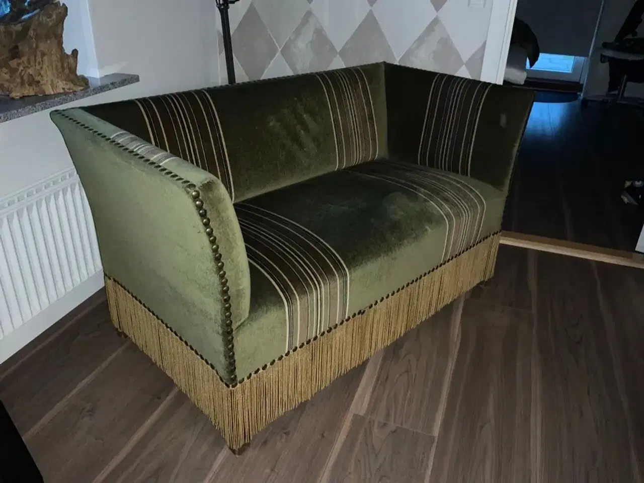 Billede 2 - Lille Grøn Plys sofa