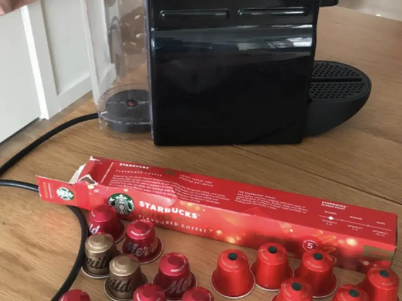 Billede 1 - Nespresso med kapsler.Middelfart 
