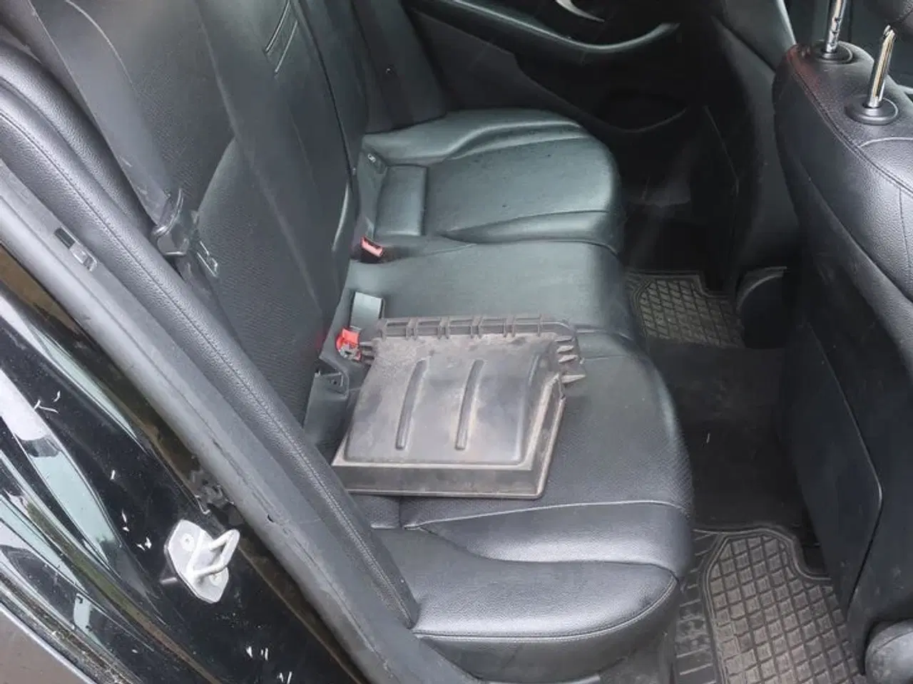 Billede 19 - Personbil MERCEDES E200d (momsfri) (uden afgift)