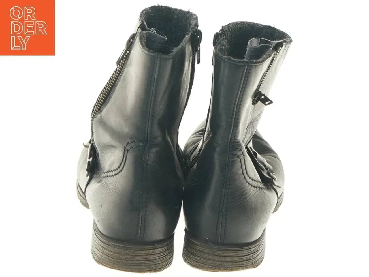 Billede 3 - Sort læderstøvler med spænde og lynlås, størrelse 40 fra Rieker (str. 40 )