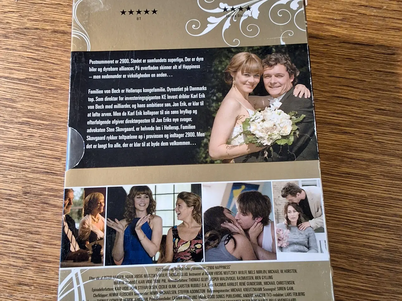 Billede 2 - 2900 HAPPINESS, 1.sæson, DVD TV-drama, 6 disk