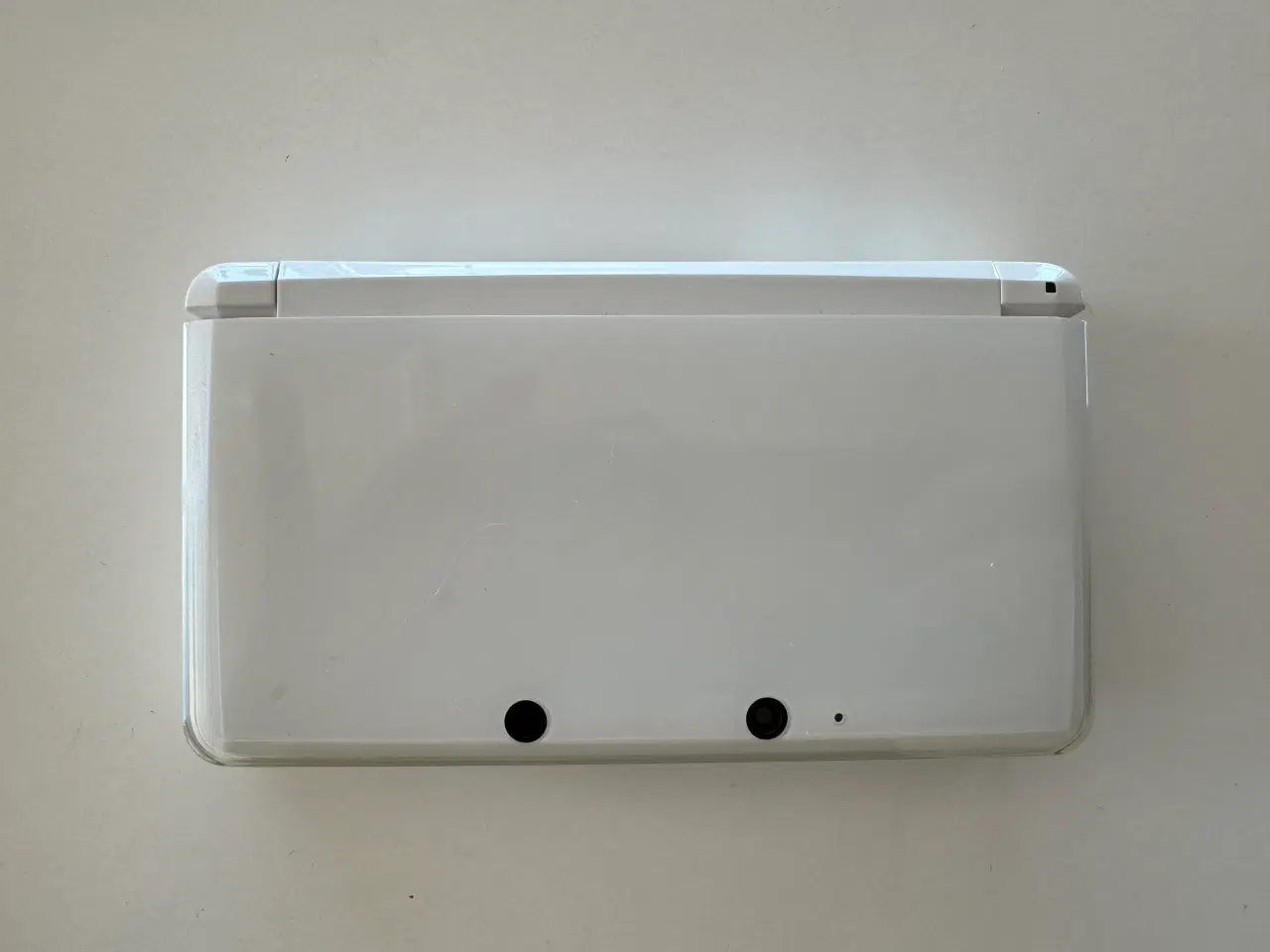 Billede 4 - Flot og velholdt hvid Nintendo 3DS