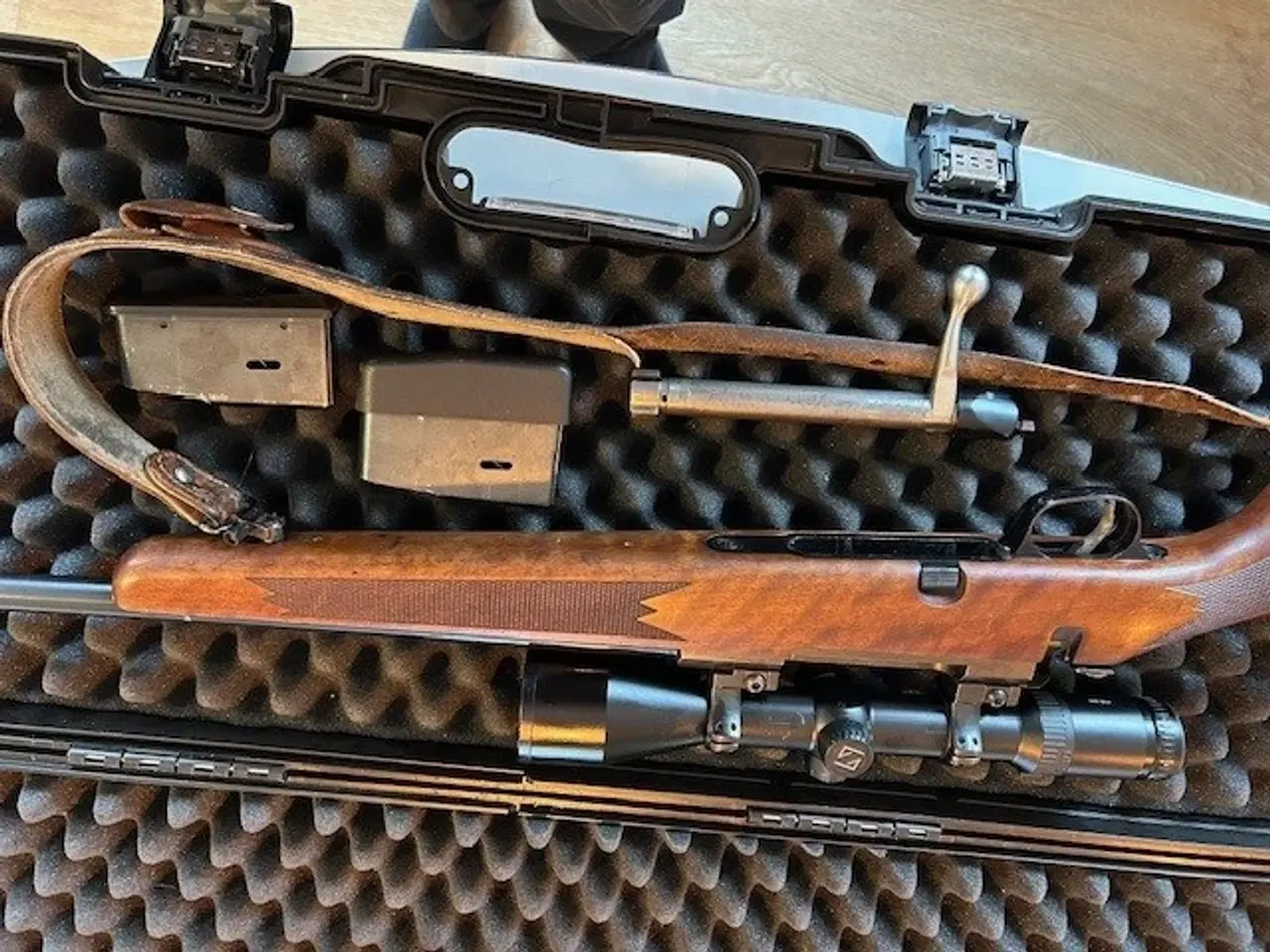 Billede 5 - Tikka M695 cal 6,5x55 med Zeiss 2,5-10x50 kikkert