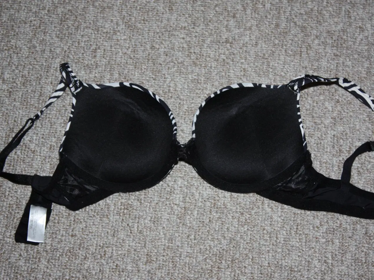 Billede 2 - BH Hunkemöller / hunkemøller str. 75 D