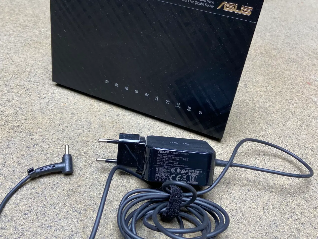 Billede 3 - Asus router 1900