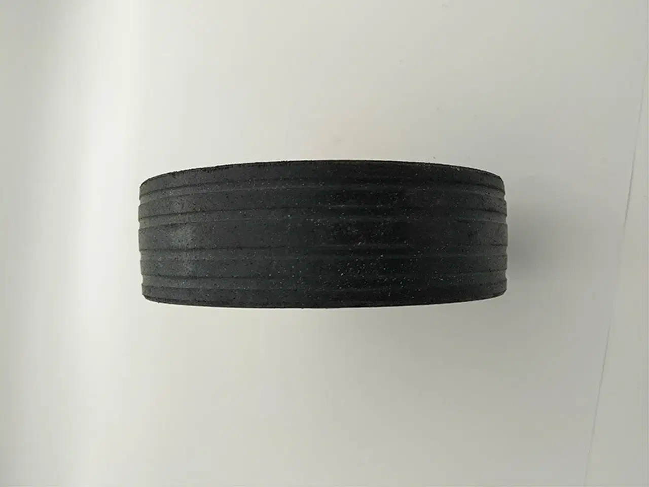 Billede 2 - Knott hjul til næsehjul 220x64