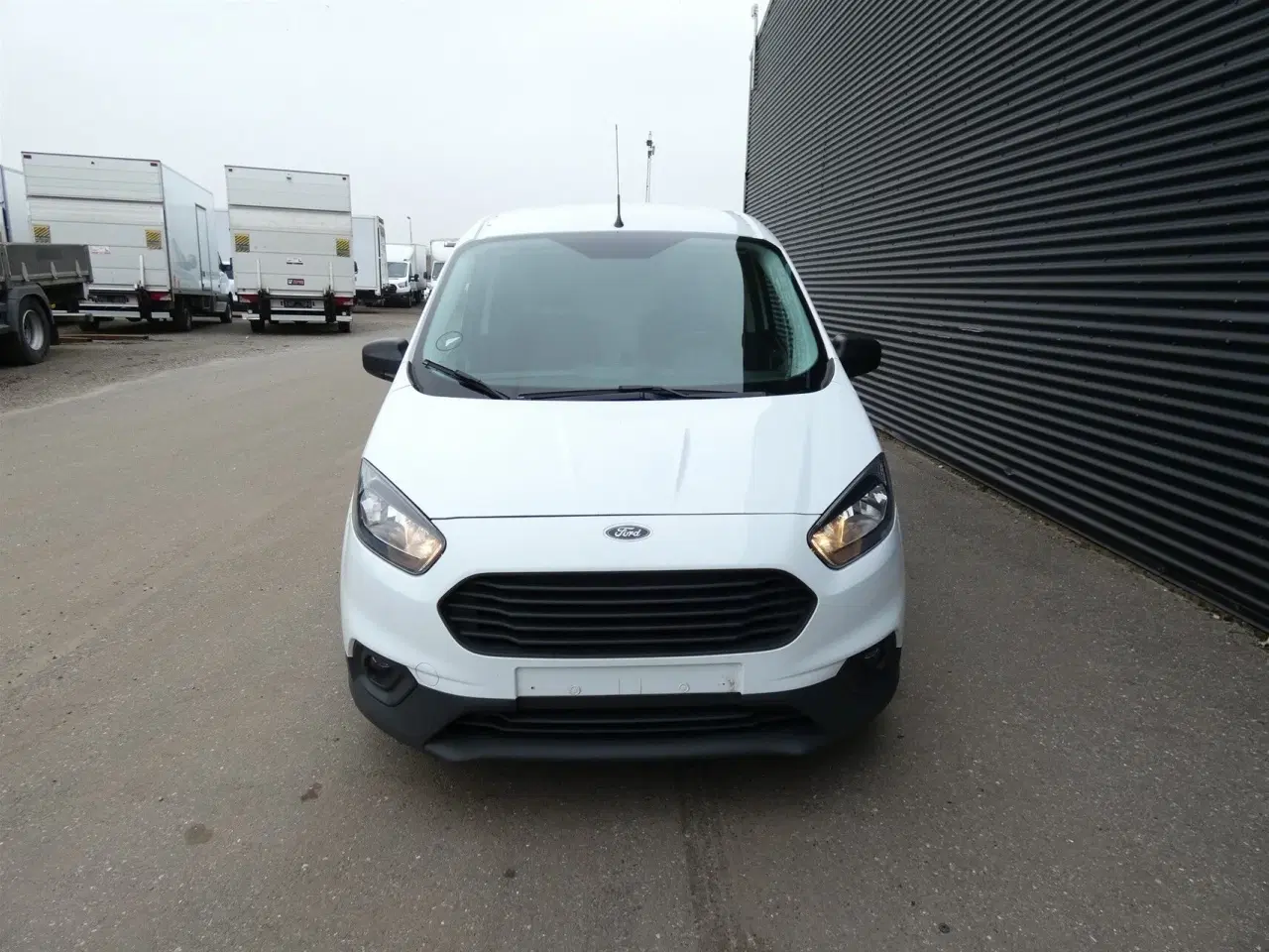 Billede 7 - Ford Transit Courier 1,5 TDCi Trend 75HK Van 6g