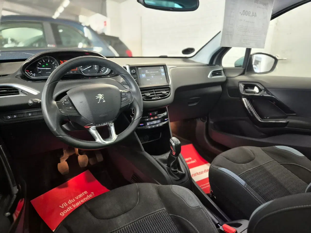 Billede 5 - Peugeot 208 1,2 VTi Allure 82HK 5d