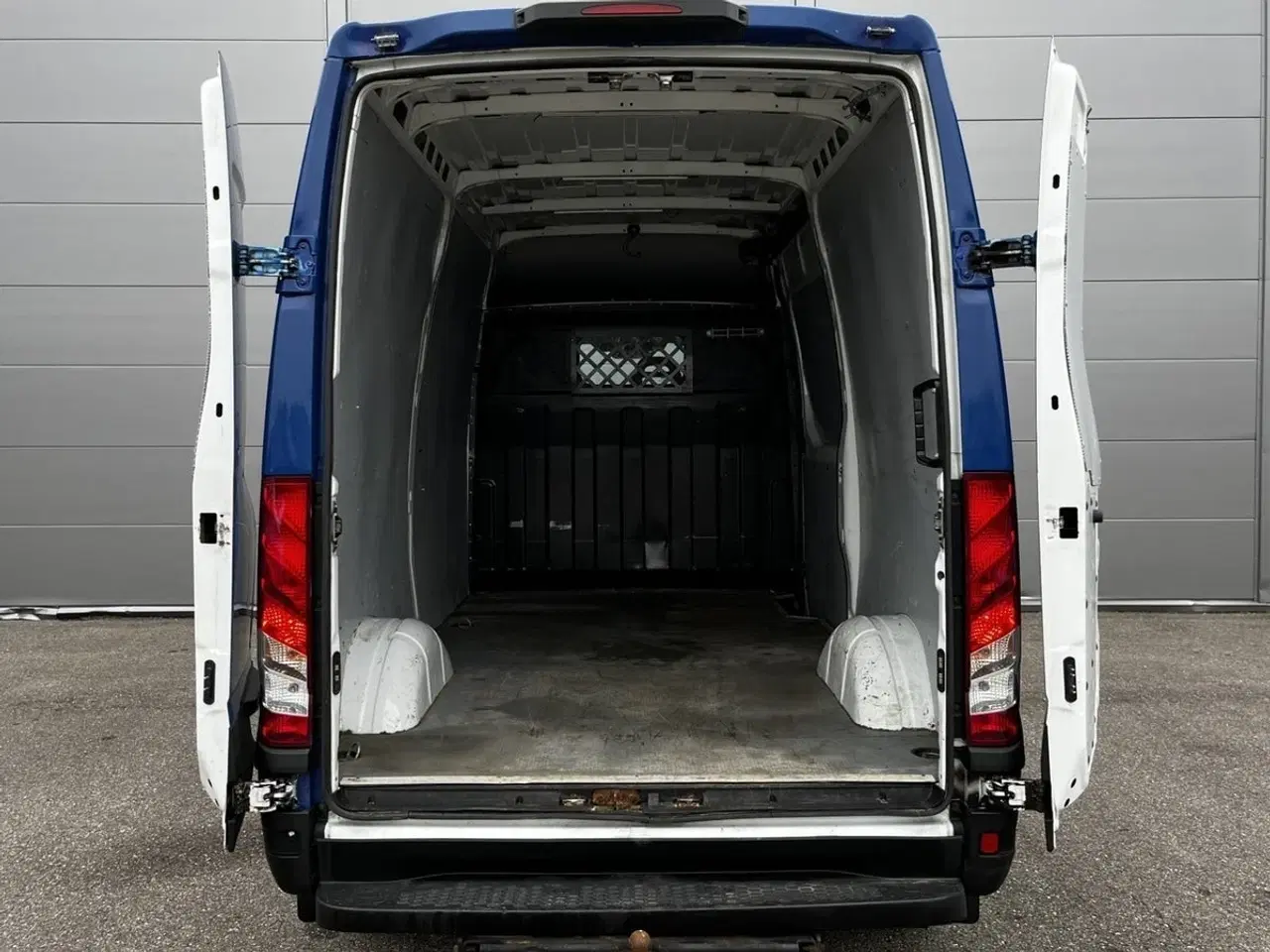 Billede 6 - Iveco Daily 2,3 35S15 10,8m³ Van