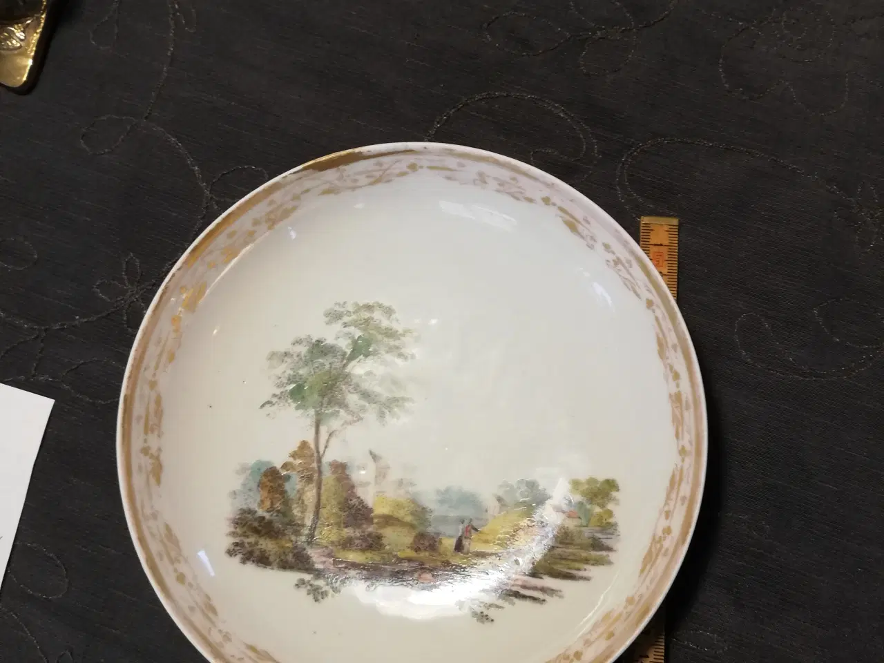 Billede 1 - ANTIK -1800tals KGL. lille håndmalet porcelæn skål