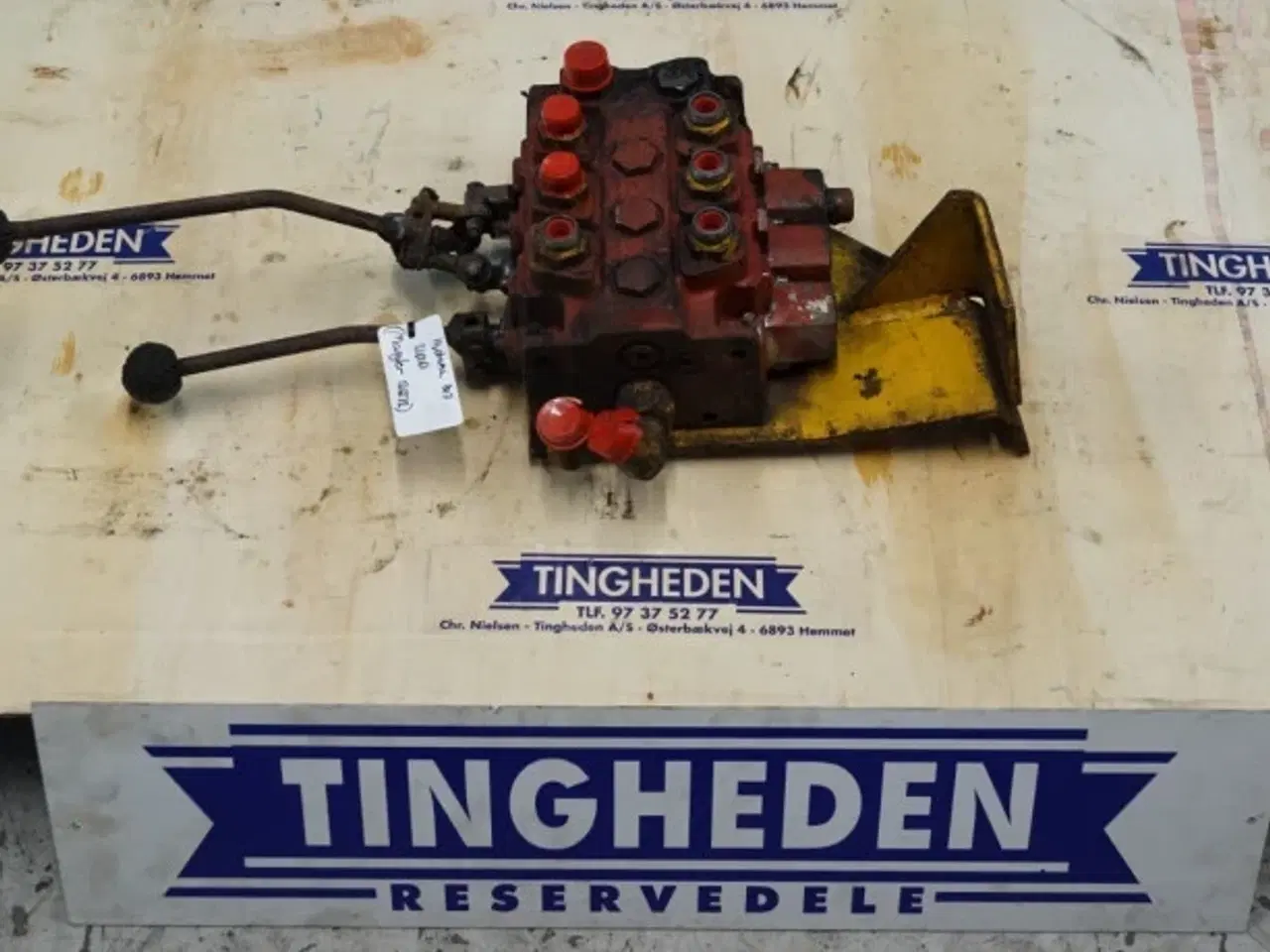 Billede 1 - Hydrema 807 Hydraulikventil 516261