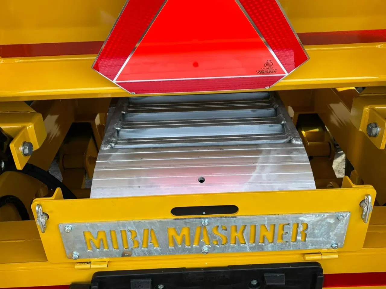 Billede 13 - McKee 16T entrepenørvogn med nedfoldbare sider