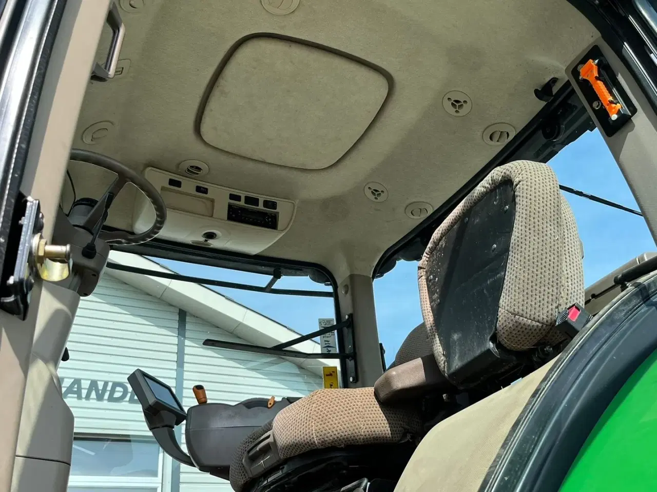 Billede 23 - John Deere 7280R Næsten nye dæk, Autopower og frontlift samt luft anlæg