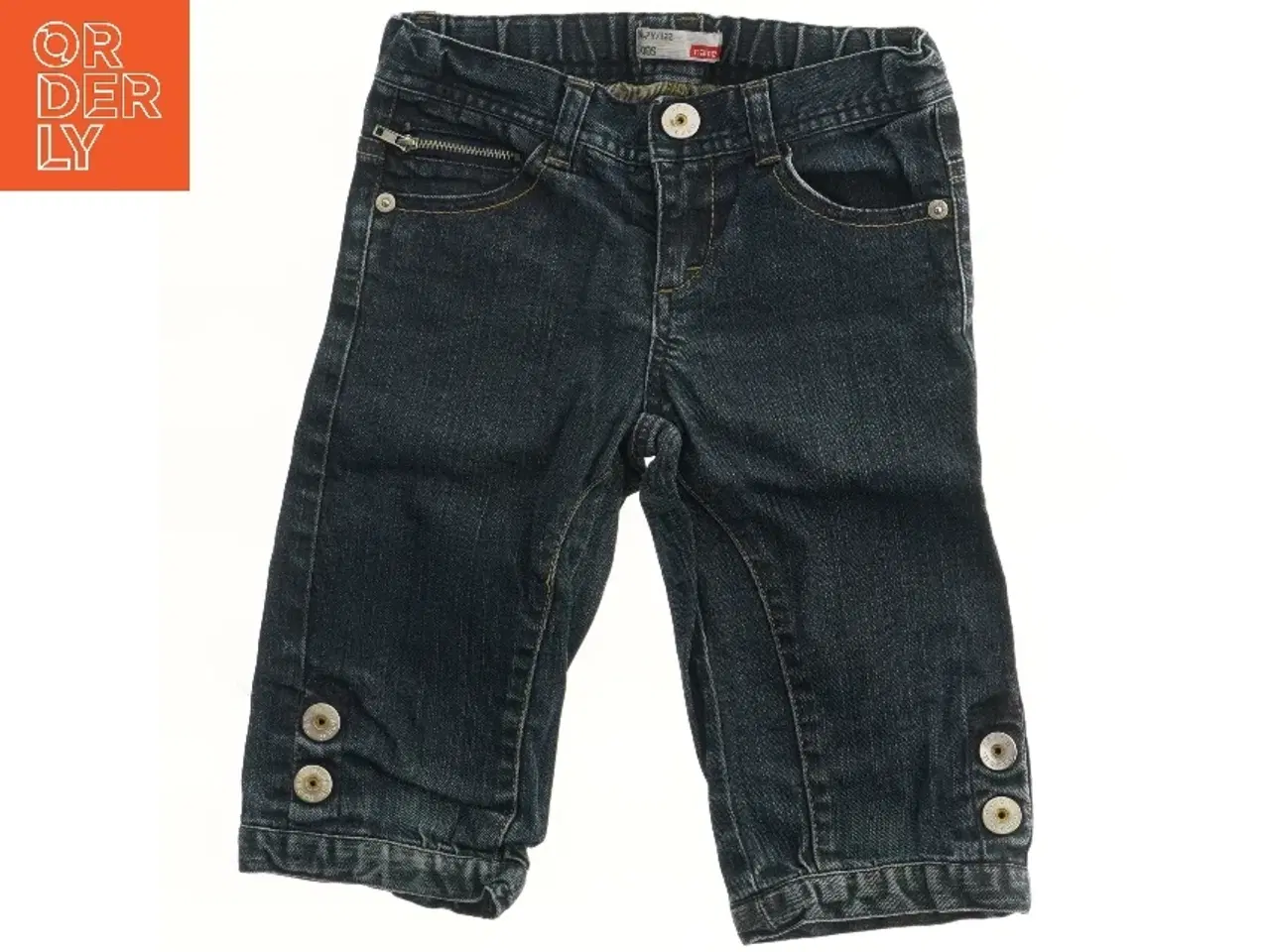 Billede 1 - Børnejeans med knapdetaljer fra Name It (str. 122)