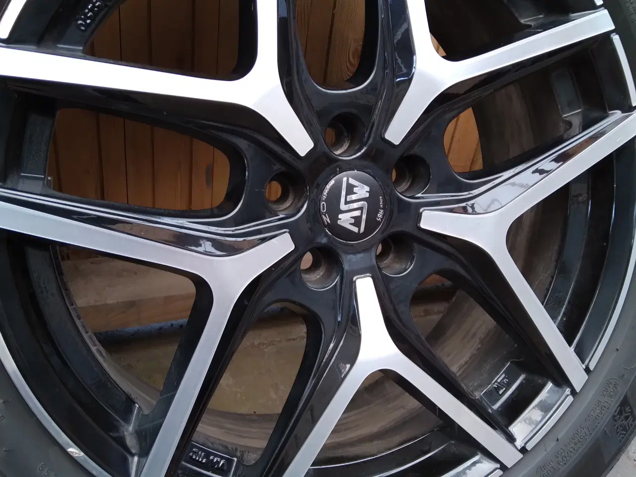 Billede 2 - Vinterhjul alu. Ford Kuga 19"