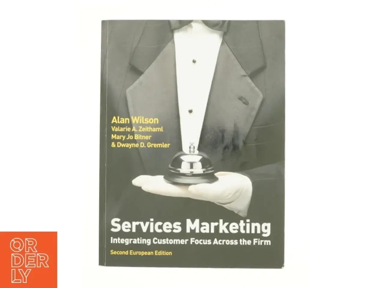 Billede 1 - Services Marketing af Alan Wilson (Bog)