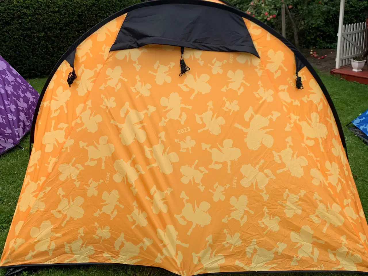 Billede 4 - Orange 4/6-personers telt fra SmukFest 2023.