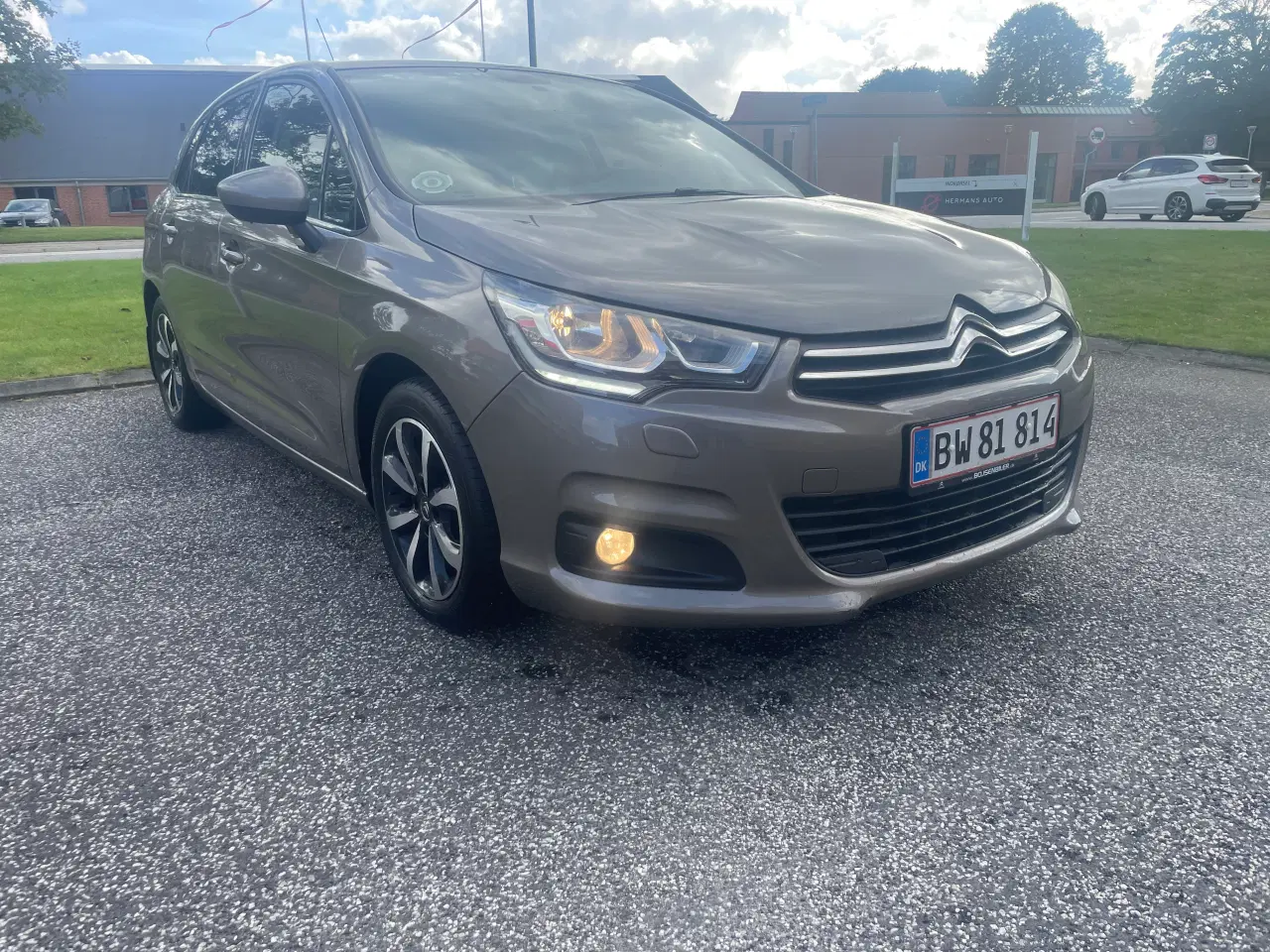 Billede 2 - Citroen c4 1,6 hdi årg 2018