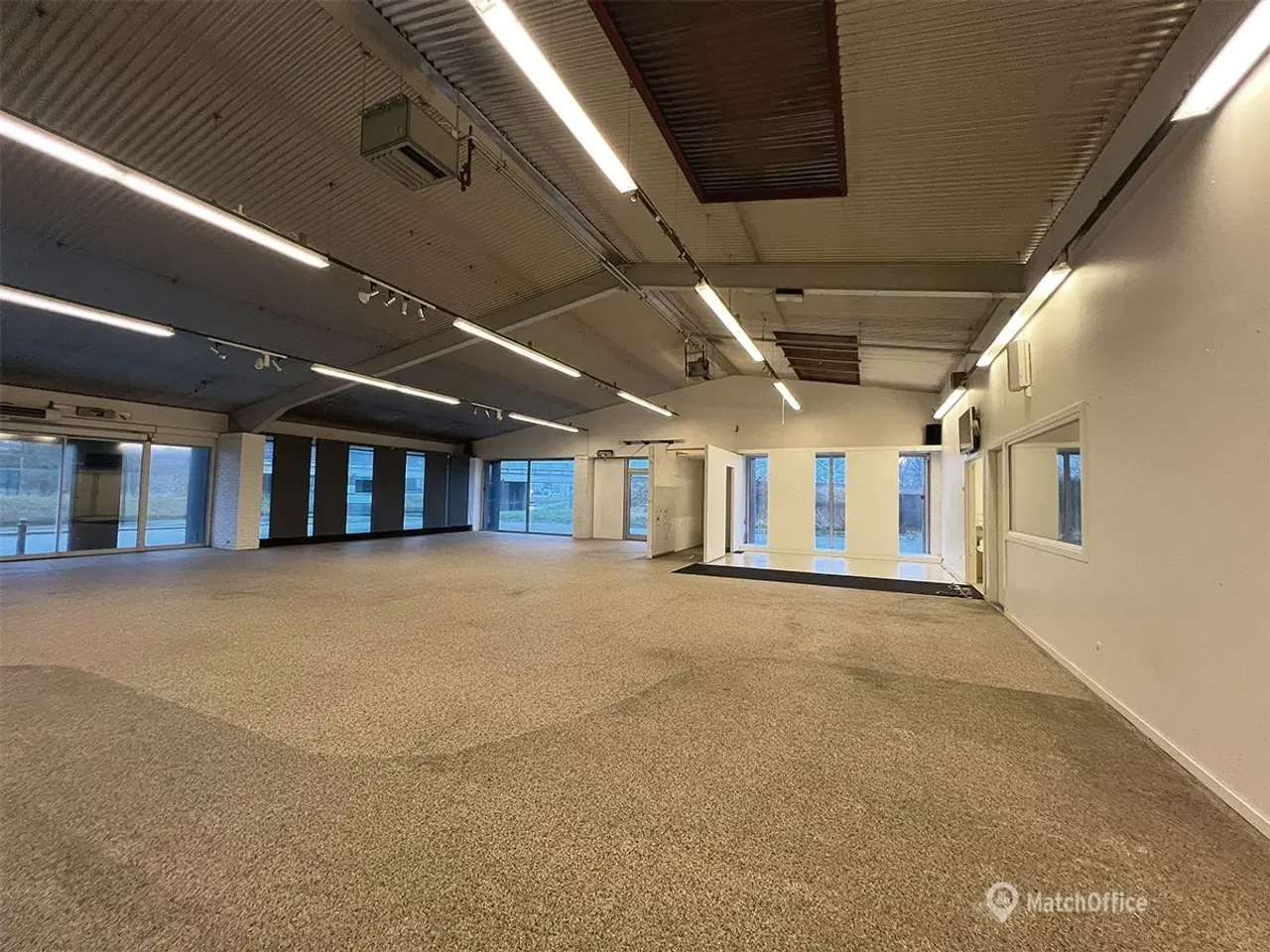 Billede 4 - Synligt erhvervslejemål på Farøvej 1B. 9800 Hjørring