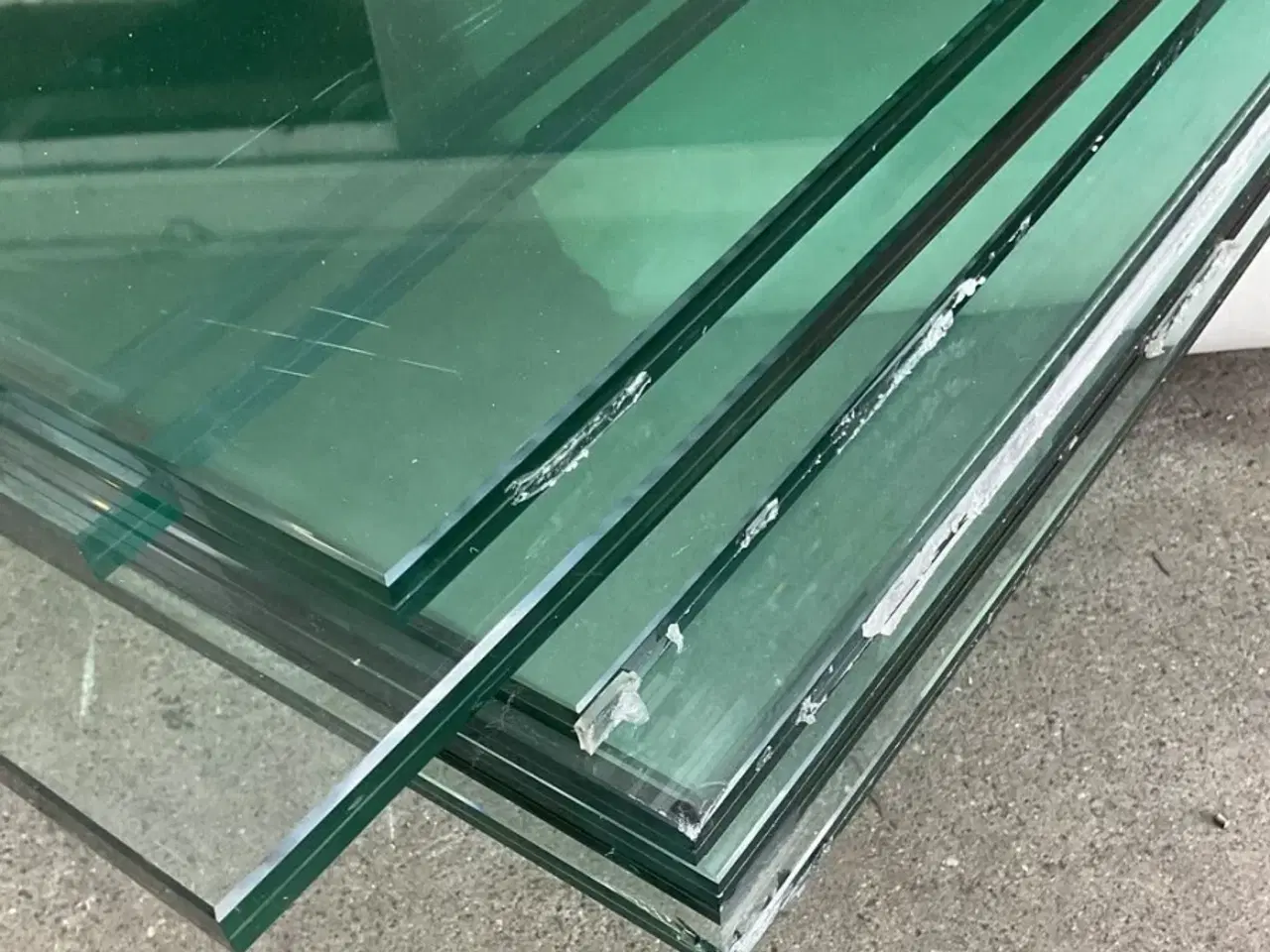 Billede 2 - Samlet parti med 2x8 mm limet glas