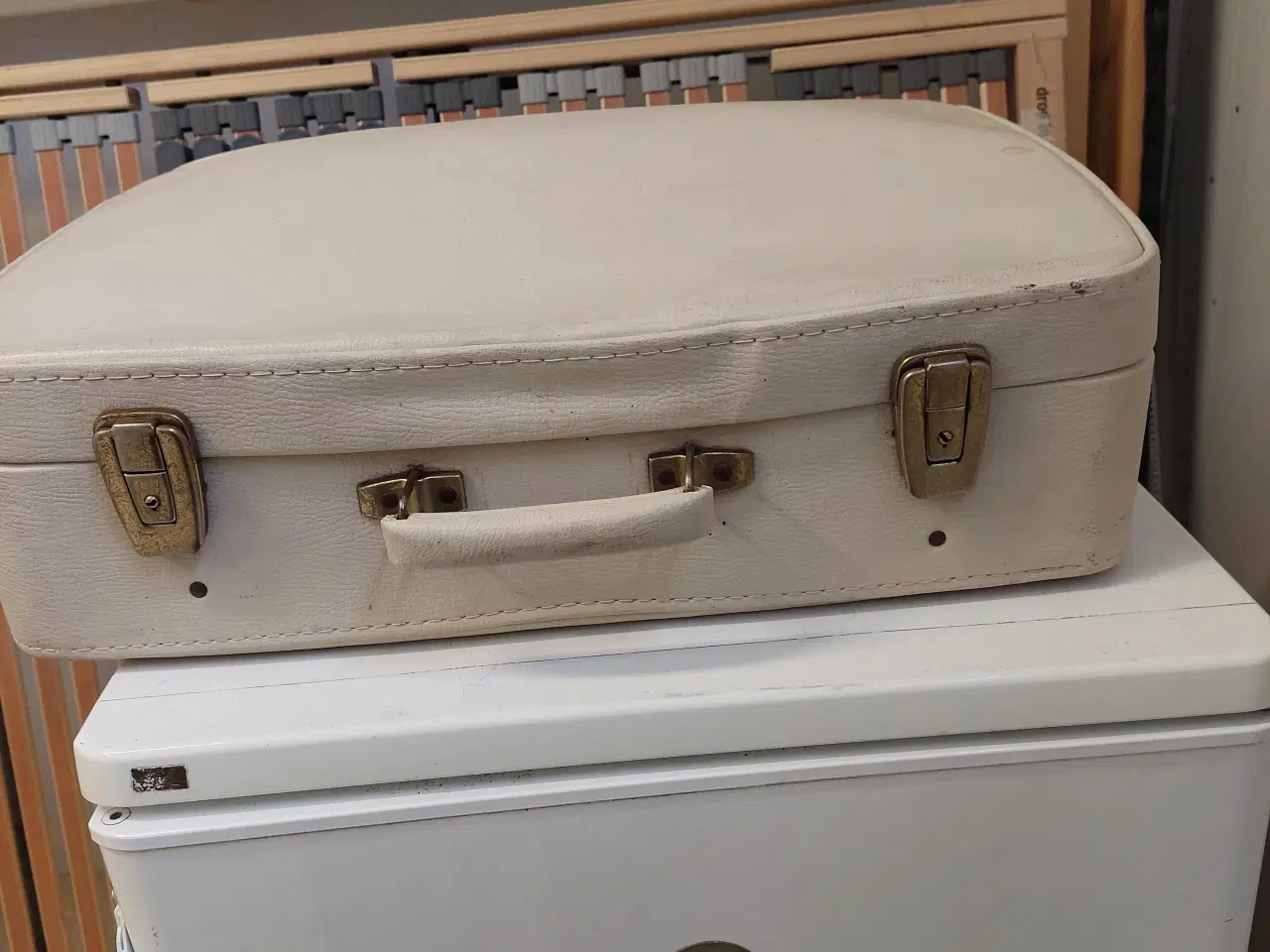 Billede 5 - Kuffert, Vintage rejsekuffert, Virkelig charmerend