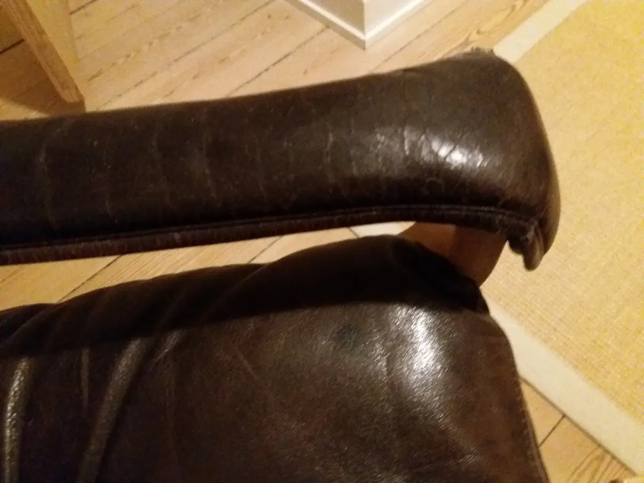 Billede 2 - SIESTA lænestol med fodskammel