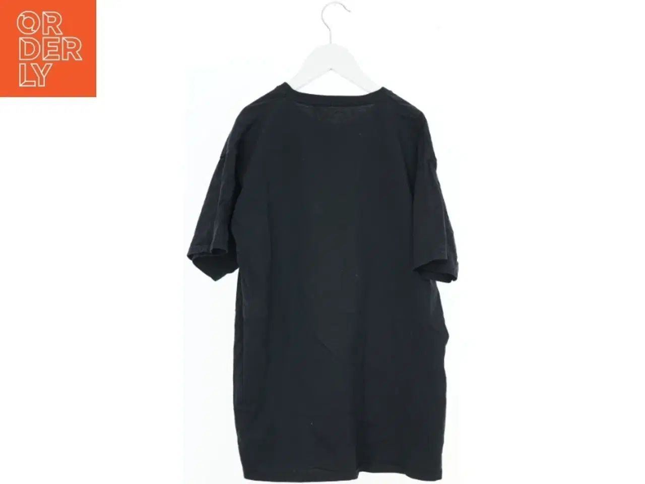 Billede 2 - Sort T-shirt med superhelte print fra Marvel (str. 170)