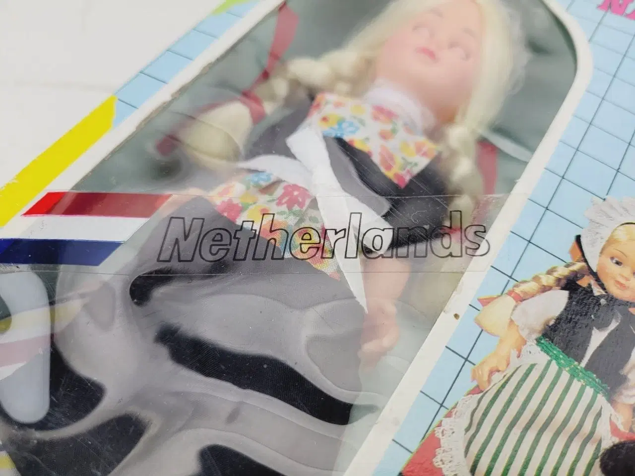 Billede 2 - Dukker, Nationality Dolls