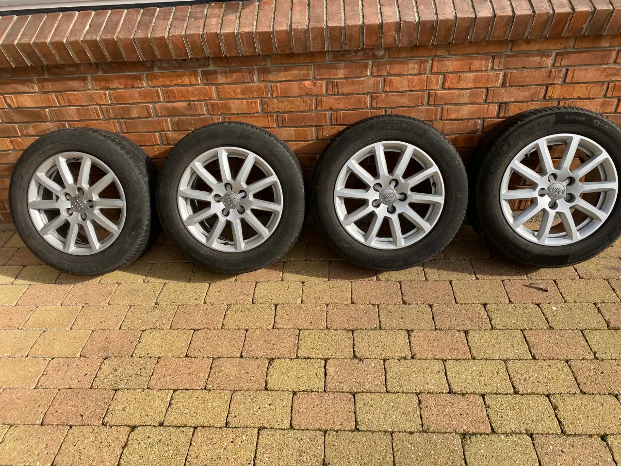 Billede 1 - 16” alufælge pæn stand.