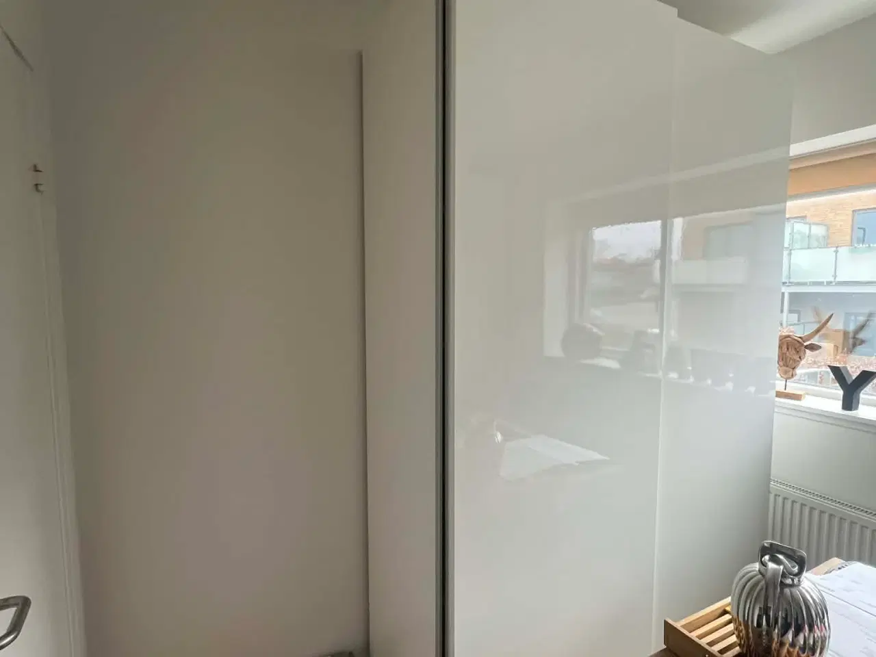 Billede 2 - Pax klædeskab sælges